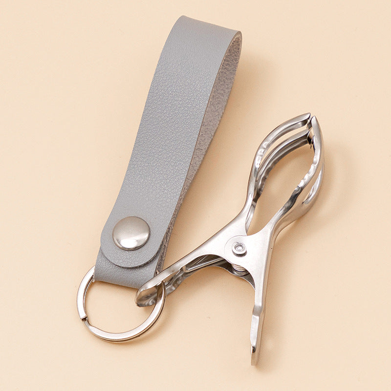 Wholesale Stainless Steel Clip Buckle Retro Leather Car Keychain